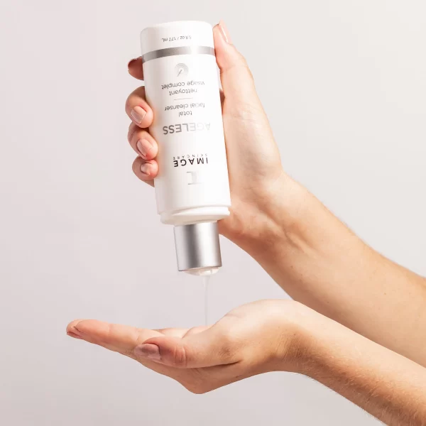 Ageless Total Facial Cleanser 177ml - Image 2